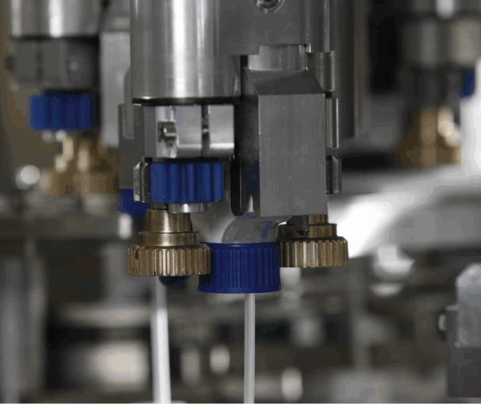 Heavy-duty stainless steel trigger bottle capping machine with adjustable torque control