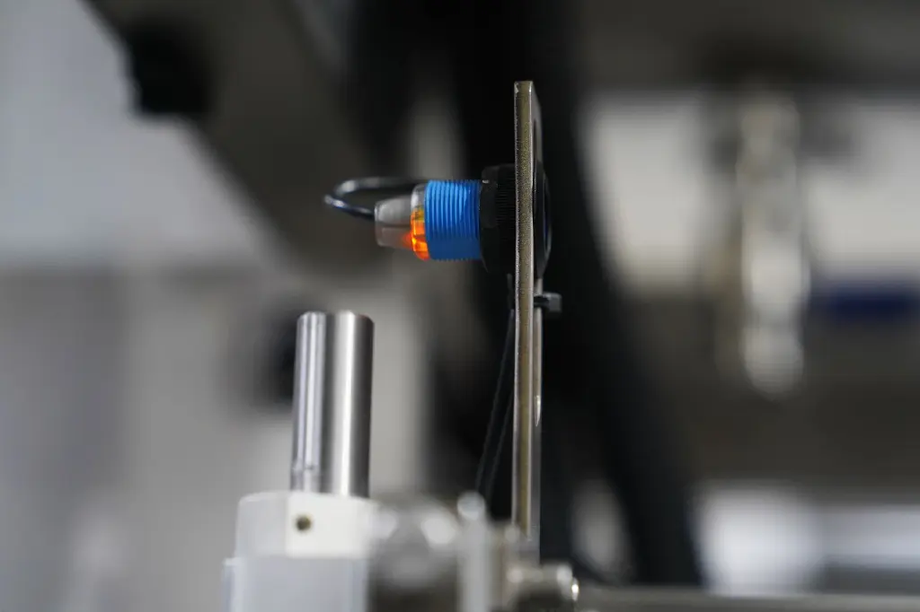 lotion filling machine (10).webp